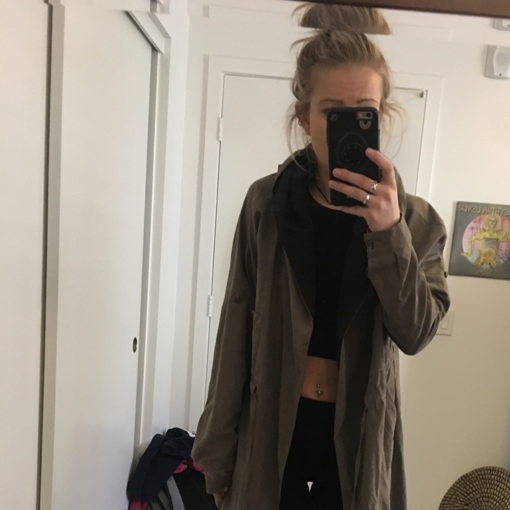 Super cute light spring jacket